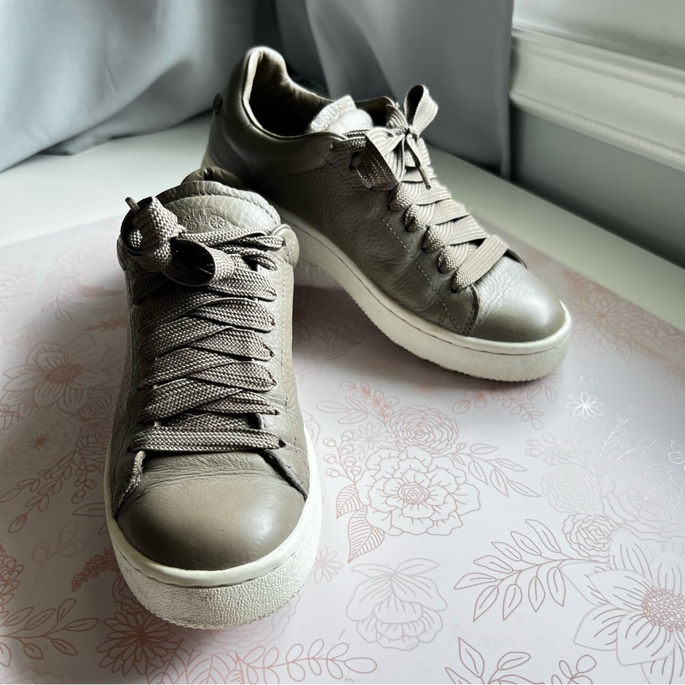 Coach C101 Low Top Gray Sneakers, Women’s 7.5